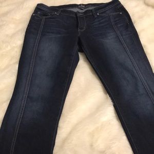 New York & Company skinny jeans